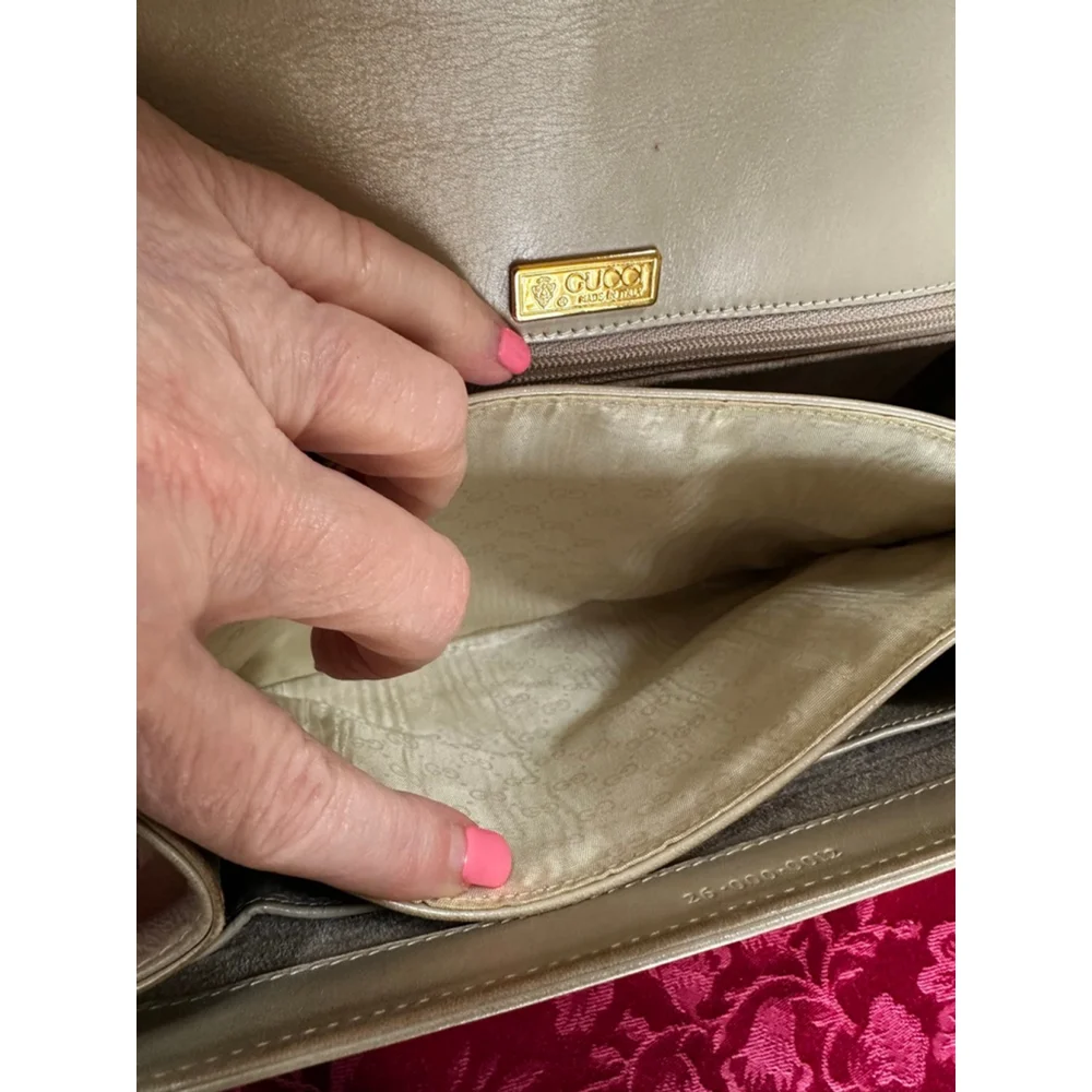 Gucci Beige Leather Vintage Top Handle Satchel - Picture 12 of 14